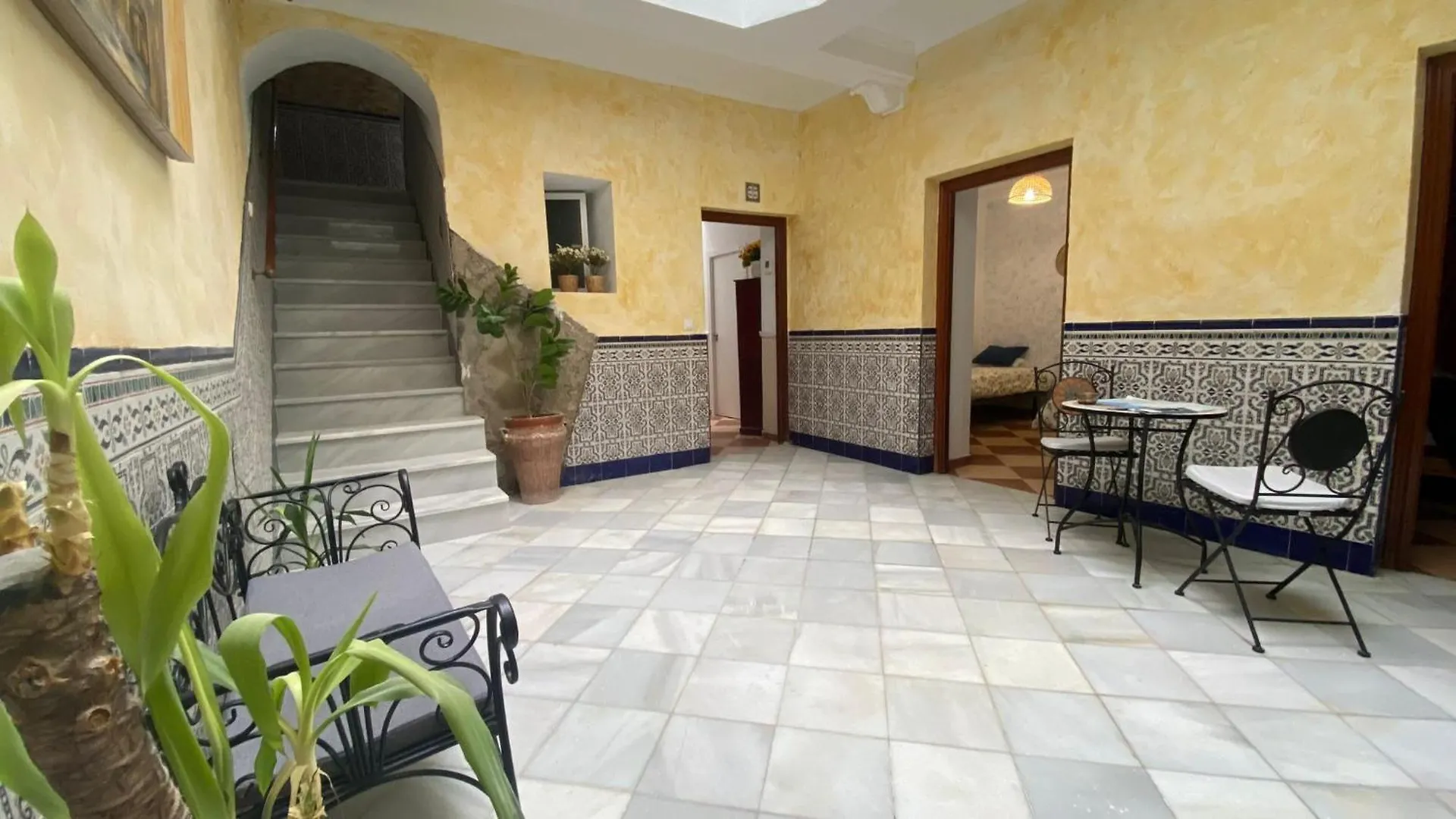 Patio Andalusi Junto A La Vina Lägenhet Cádiz Spanien